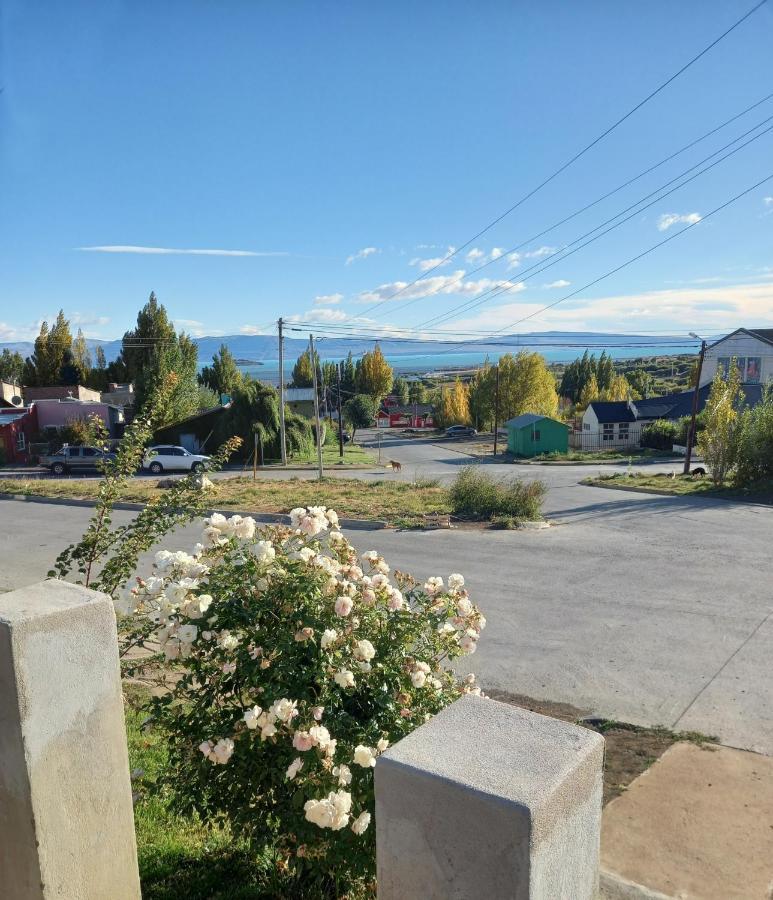 La Hogarena Villa El Calafate Buitenkant foto